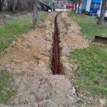 výkop pro kabely - Berounsko